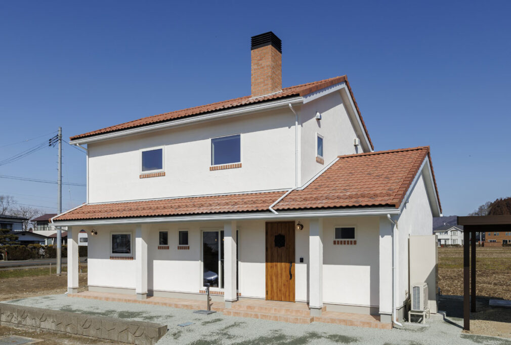 【盛岡市】薪ストーブが家族をつなぐ4LDKの家